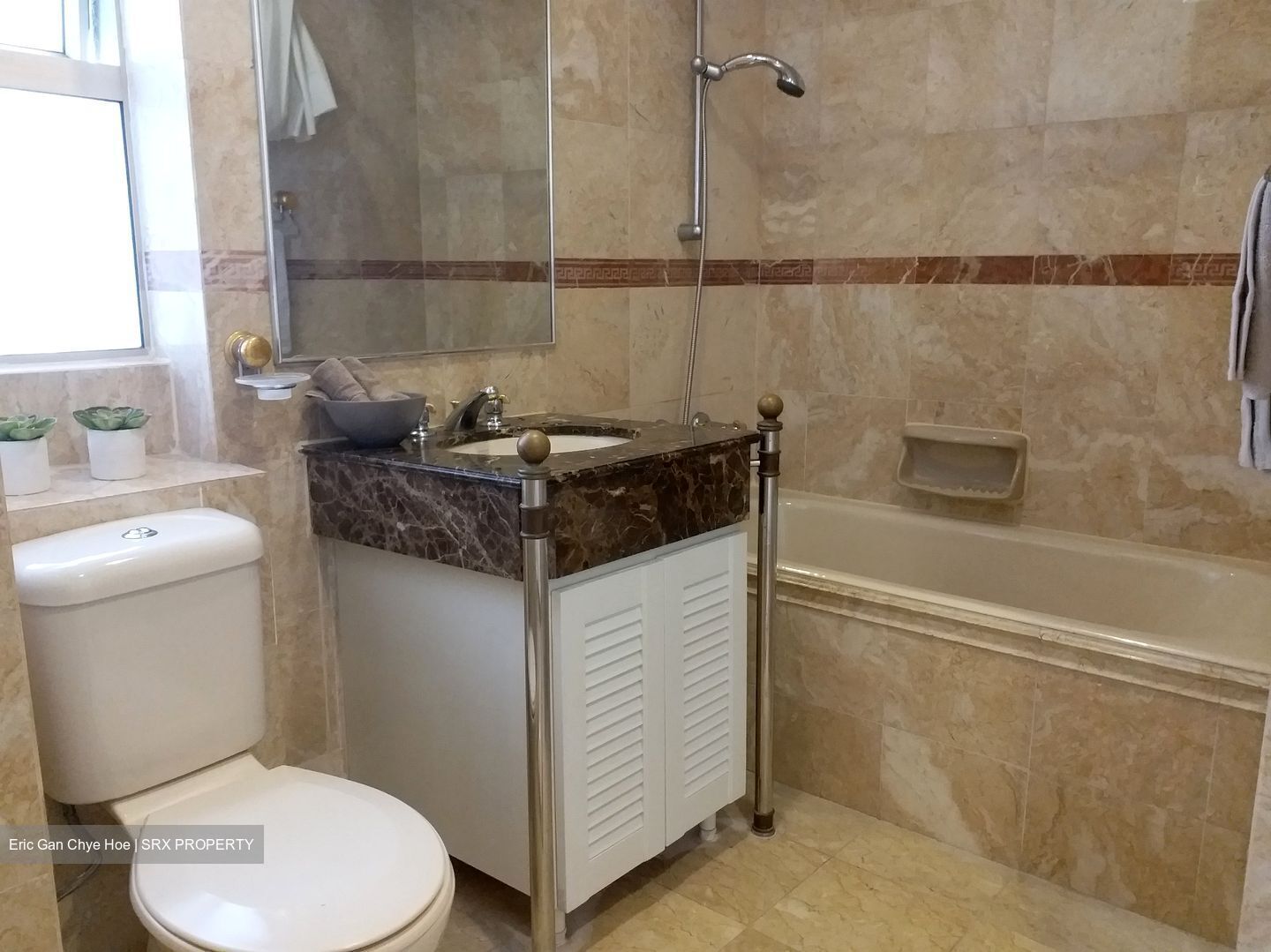 Leonie Condotel (D9), Condominium #584974801